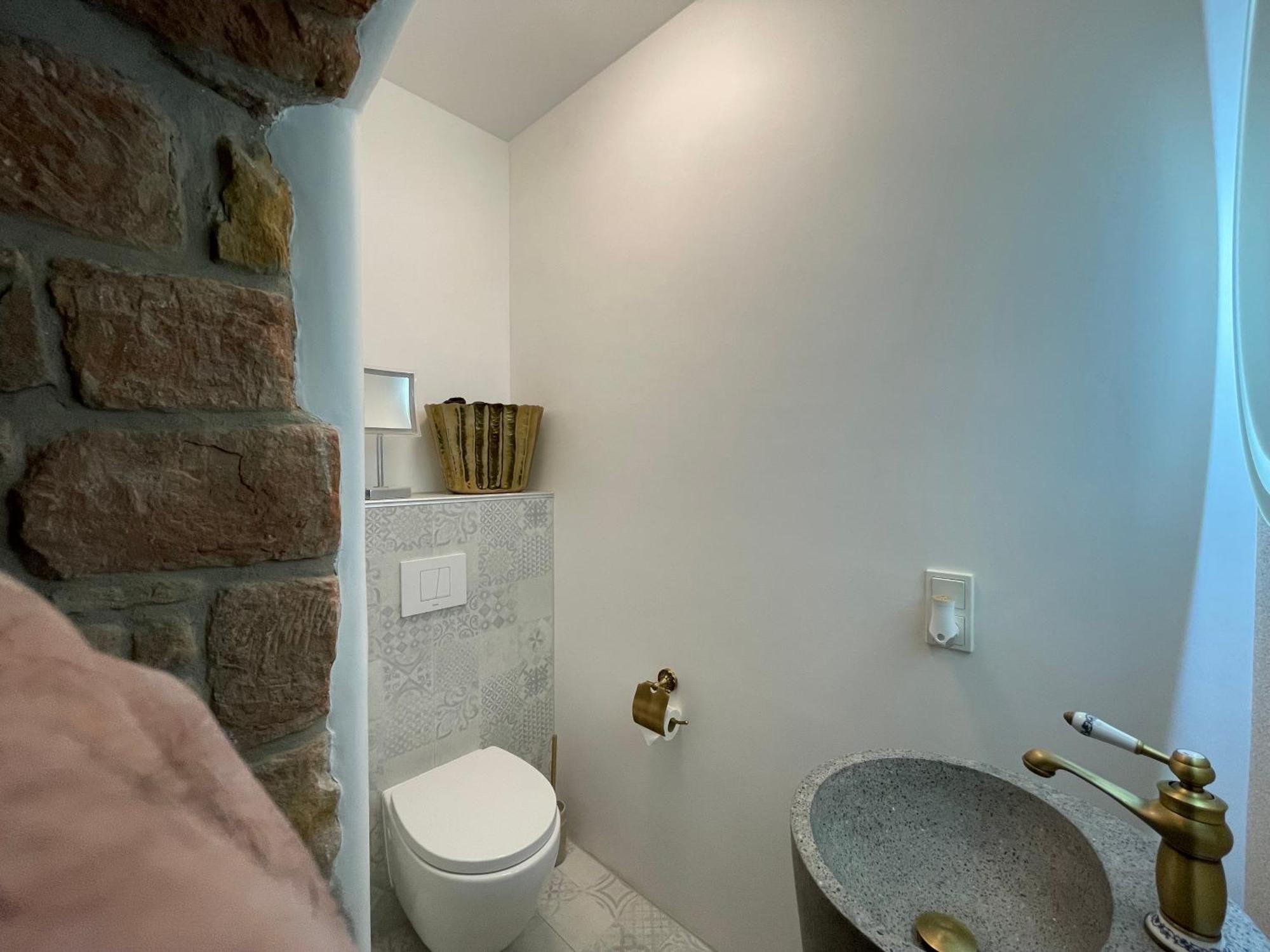 Luxurioese Ferienwohnung Mit Wellness Oase Саарбург Екстер'єр фото