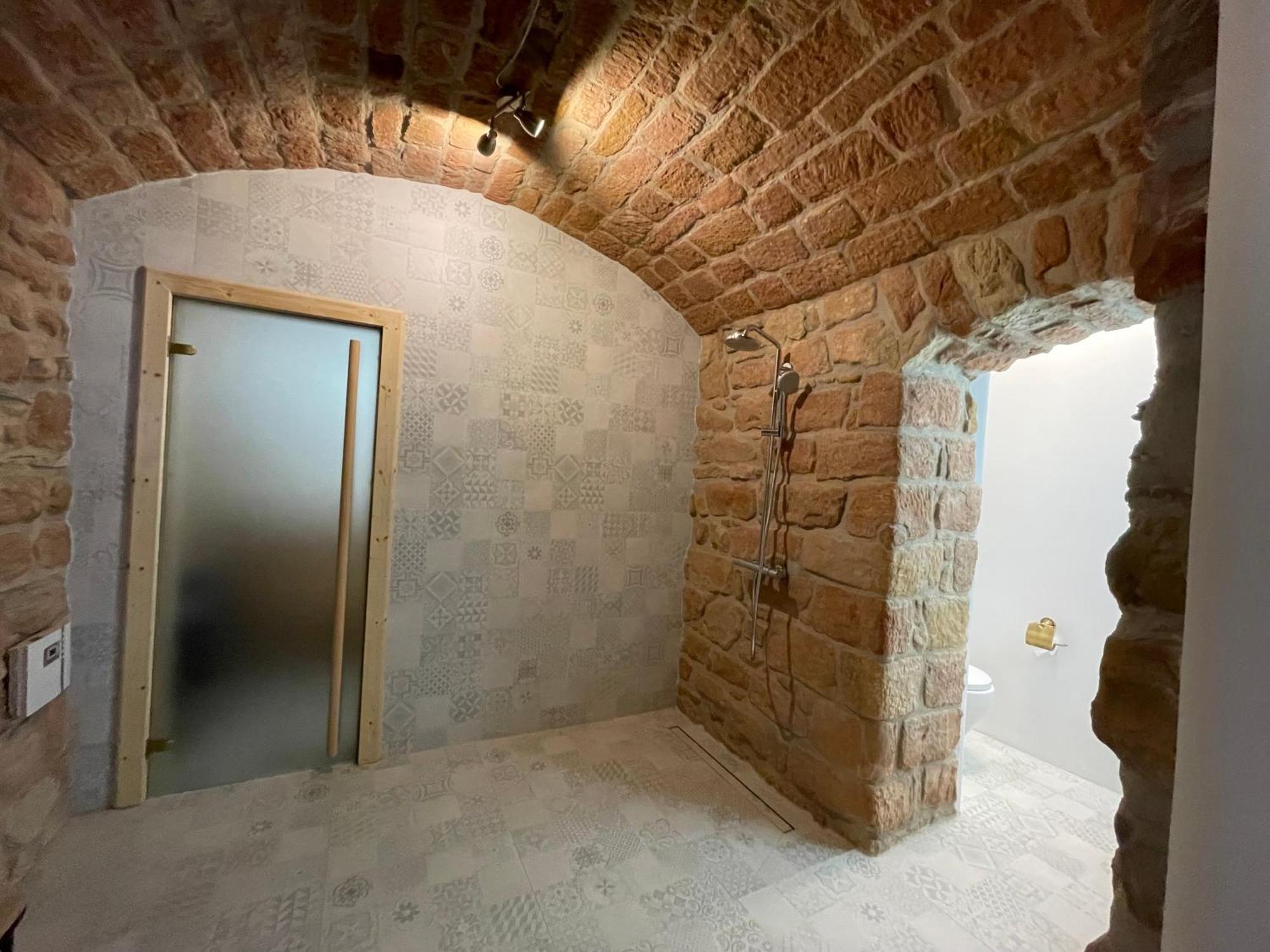 Luxurioese Ferienwohnung Mit Wellness Oase Саарбург Екстер'єр фото