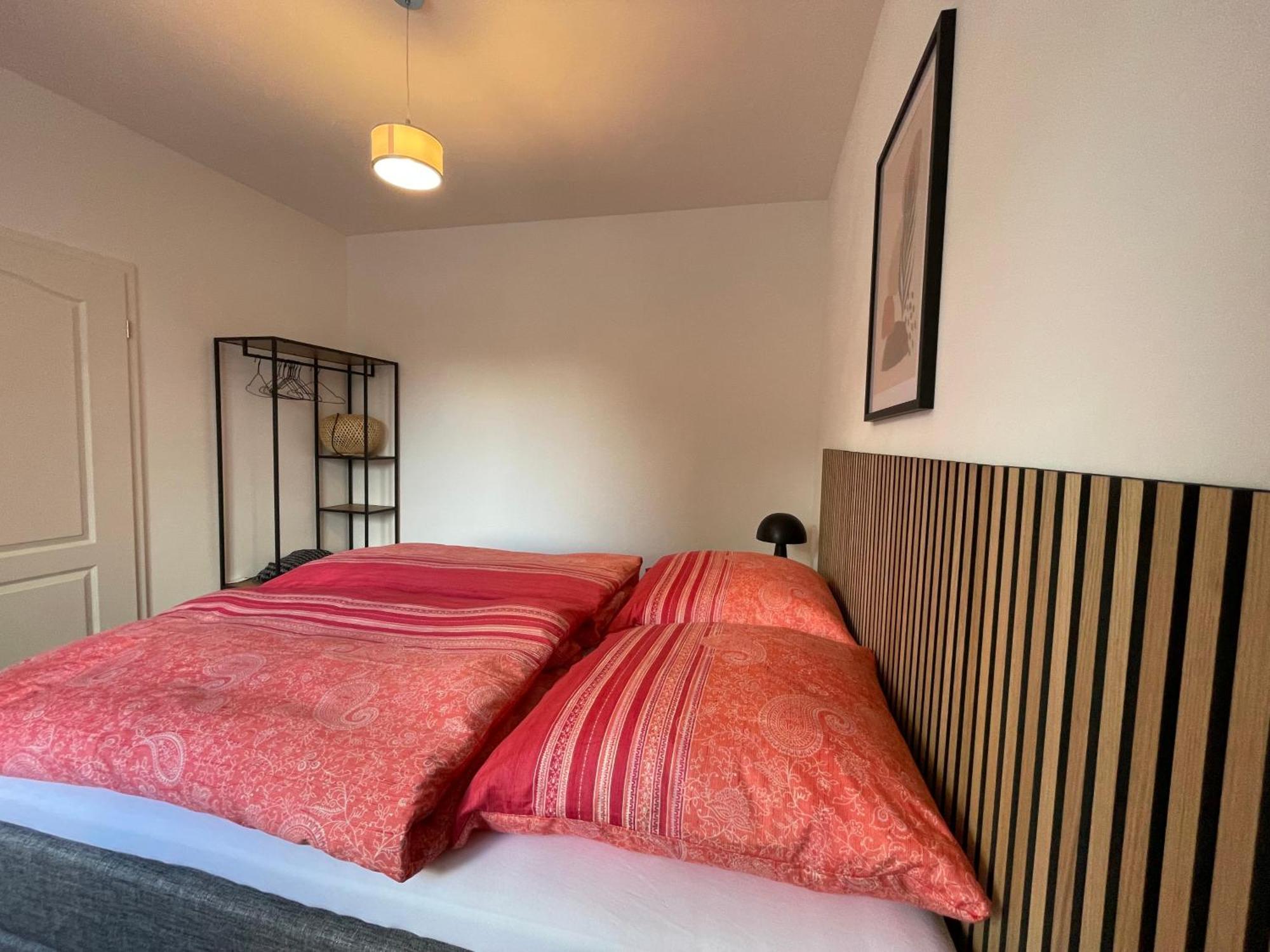 Luxurioese Ferienwohnung Mit Wellness Oase Саарбург Екстер'єр фото