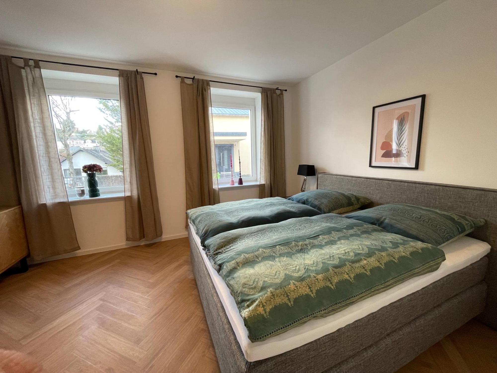Luxurioese Ferienwohnung Mit Wellness Oase Саарбург Екстер'єр фото